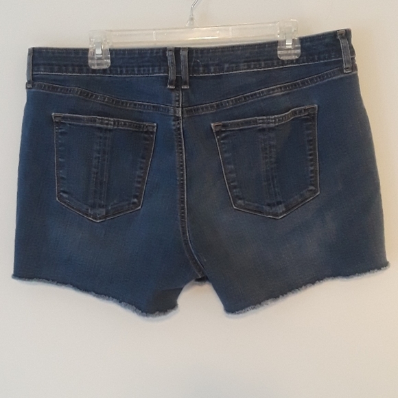 Sonoma cut off shorts - Picture 2 of 9